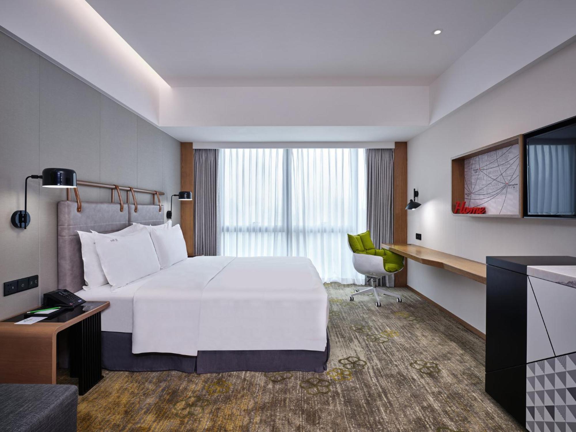 Holiday Inn Guangzhou South Lake Hotel - Ideal For Business & Leisure Dış mekan fotoğraf